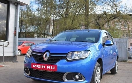 Renault Sandero II рестайлинг, 2014 год, 929 000 рублей, 4 фотография