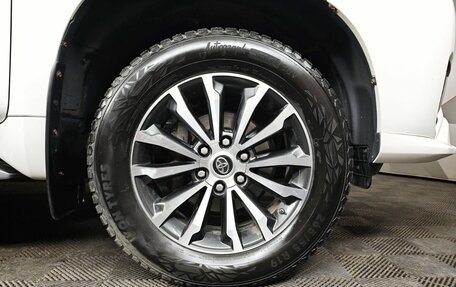Toyota Land Cruiser Prado 150 рестайлинг 2, 2021 год, 5 871 000 рублей, 9 фотография