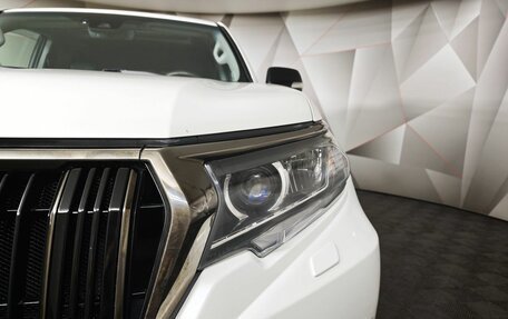 Toyota Land Cruiser Prado 150 рестайлинг 2, 2021 год, 5 871 000 рублей, 10 фотография
