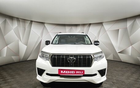 Toyota Land Cruiser Prado 150 рестайлинг 2, 2021 год, 5 871 000 рублей, 7 фотография