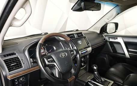 Toyota Land Cruiser Prado 150 рестайлинг 2, 2021 год, 5 871 000 рублей, 18 фотография