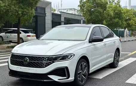 Volkswagen Lavida, 2023 год, 1 095 000 рублей, 1 фотография