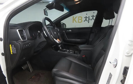 KIA Sportage IV рестайлинг, 2019 год, 1 990 000 рублей, 5 фотография