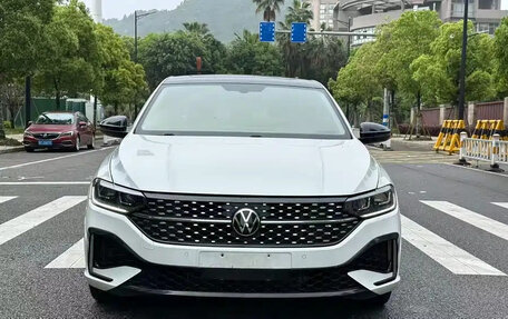 Volkswagen Lavida, 2023 год, 1 095 000 рублей, 2 фотография