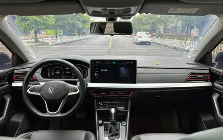 Volkswagen Lavida, 2023 год, 1 095 000 рублей, 12 фотография