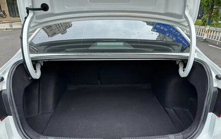 Volkswagen Lavida, 2023 год, 1 095 000 рублей, 15 фотография