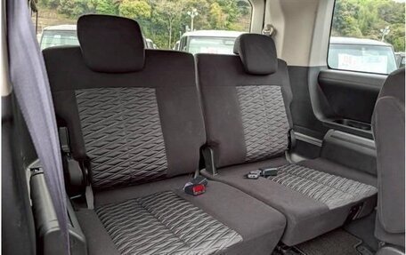 Mitsubishi Delica D:5 I, 2023 год, 2 900 000 рублей, 15 фотография
