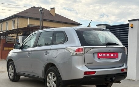 Mitsubishi Outlander III рестайлинг 3, 2012 год, 1 340 000 рублей, 3 фотография