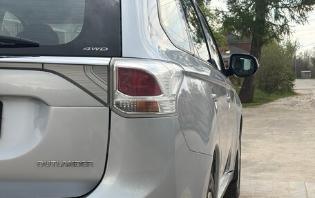 Mitsubishi Outlander III рестайлинг 3, 2012 год, 1 340 000 рублей, 12 фотография