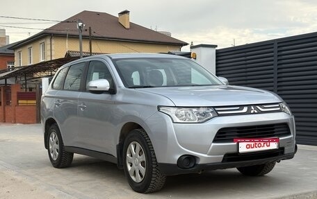 Mitsubishi Outlander III рестайлинг 3, 2012 год, 1 340 000 рублей, 4 фотография
