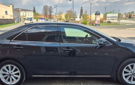 Toyota Camry, 2014 год, 1 670 000 рублей, 6 фотография