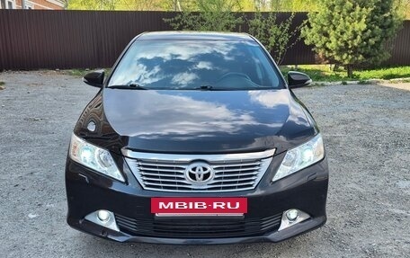 Toyota Camry, 2014 год, 1 670 000 рублей, 8 фотография