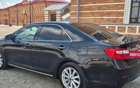 Toyota Camry, 2014 год, 1 670 000 рублей, 3 фотография