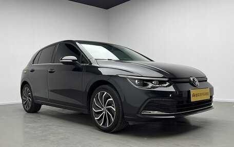 Volkswagen Golf VIII, 2022 год, 1 584 230 рублей, 3 фотография