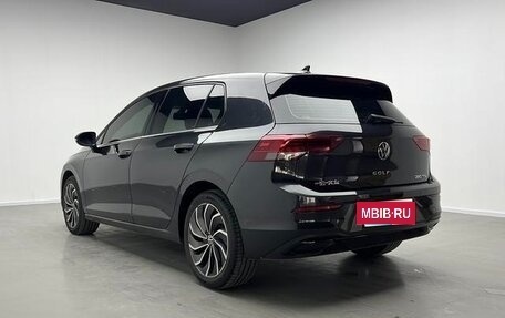 Volkswagen Golf VIII, 2022 год, 1 584 230 рублей, 4 фотография