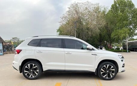 Skoda Karoq I, 2022 год, 1 740 000 рублей, 13 фотография