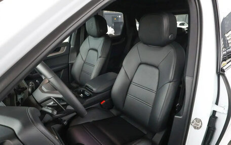 Porsche Cayenne III, 2026 год, 19 870 000 рублей, 17 фотография