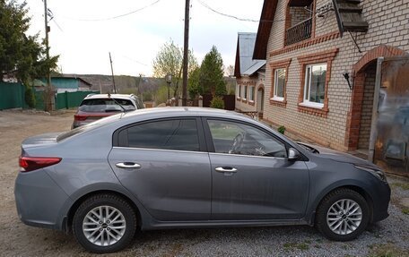 KIA Rio IV, 2017 год, 1 300 000 рублей, 3 фотография