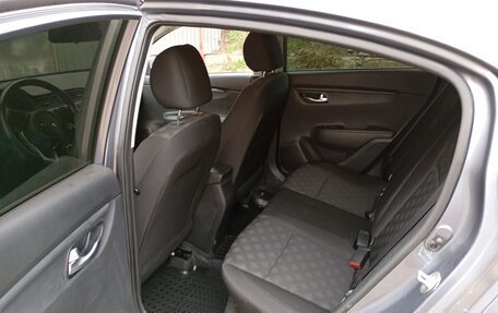 KIA Rio IV, 2017 год, 1 300 000 рублей, 5 фотография