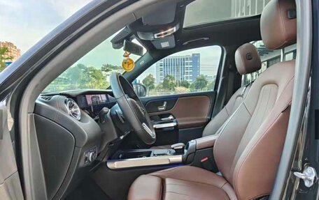 Mercedes-Benz GLB, 2022 год, 2 225 000 рублей, 8 фотография