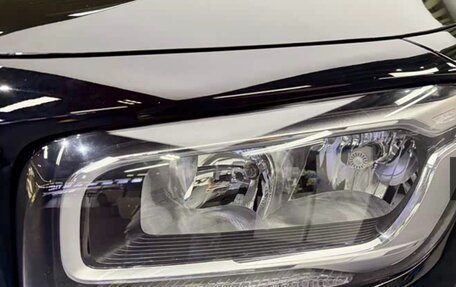 Mercedes-Benz GLB, 2022 год, 2 260 000 рублей, 5 фотография