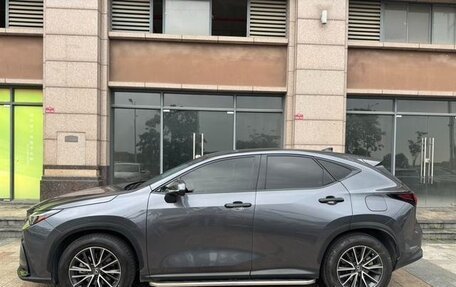 Lexus NX, 2022 год, 2 835 000 рублей, 3 фотография