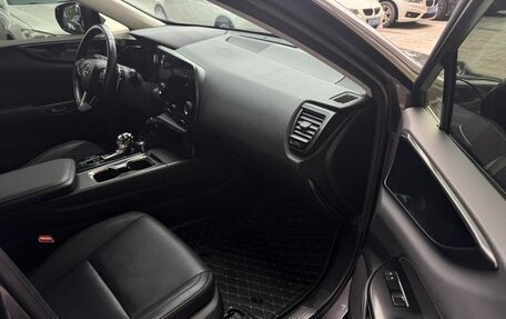 Lexus NX, 2022 год, 2 835 000 рублей, 8 фотография