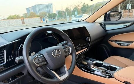 Lexus NX, 2022 год, 2 824 000 рублей, 14 фотография