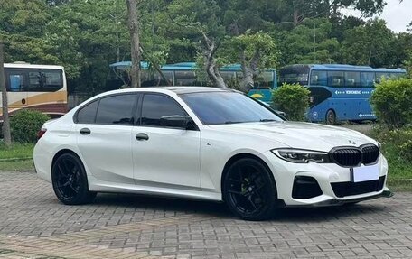 BMW 3 серия, 2022 год, 2 650 000 рублей, 1 фотография