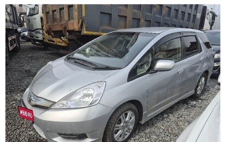 Honda Fit Shuttle I рестайлинг, 2012 год, 650 000 рублей, 1 фотография