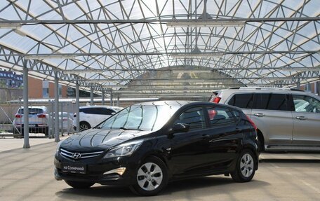 Hyundai Solaris II рестайлинг, 2016 год, 965 000 рублей, 1 фотография