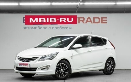 Hyundai Solaris II рестайлинг, 2015 год, 940 000 рублей, 1 фотография