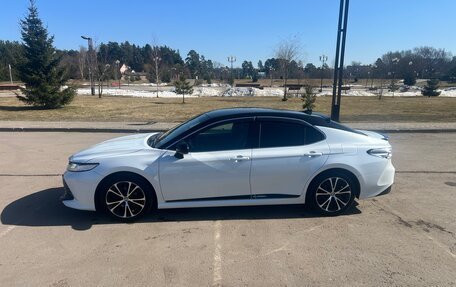 Toyota Camry, 2020 год, 2 990 000 рублей, 5 фотография