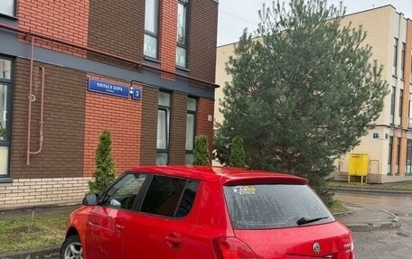 Skoda Fabia II, 2012 год, 295 000 рублей, 2 фотография