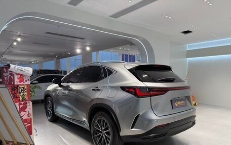 Lexus NX, 2022 год, 2 880 000 рублей, 6 фотография