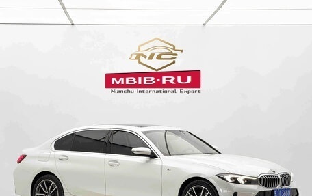 BMW 3 серия, 2023 год, 2 650 000 рублей, 15 фотография