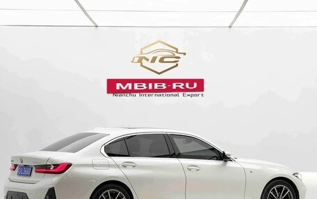 BMW 3 серия, 2023 год, 2 650 000 рублей, 14 фотография