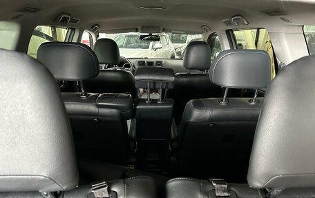Toyota Highlander III, 2012 год, 2 099 000 рублей, 7 фотография
