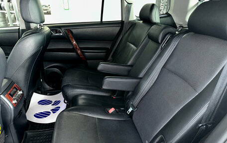 Toyota Highlander III, 2012 год, 2 099 000 рублей, 9 фотография