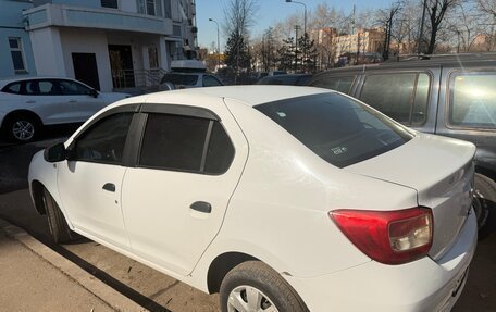 Renault Logan II, 2018 год, 599 000 рублей, 6 фотография