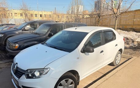 Renault Logan II, 2018 год, 599 000 рублей, 7 фотография