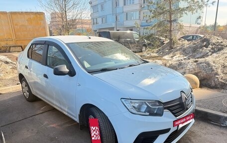 Renault Logan II, 2018 год, 599 000 рублей, 2 фотография