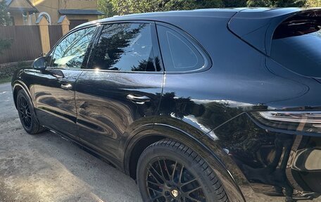 Porsche Cayenne III, 2021 год, 15 000 000 рублей, 24 фотография
