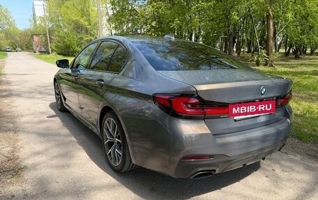 BMW 5 серия, 2021 год, 5 800 000 рублей, 5 фотография
