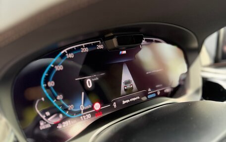 BMW 5 серия, 2021 год, 5 800 000 рублей, 14 фотография