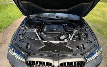 BMW 5 серия, 2021 год, 5 800 000 рублей, 27 фотография