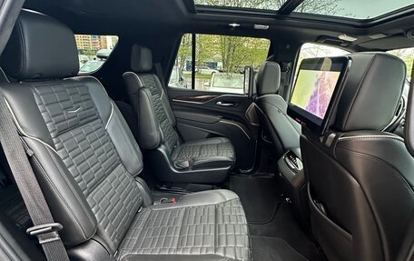 Cadillac Escalade V, 2021 год, 9 300 000 рублей, 6 фотография