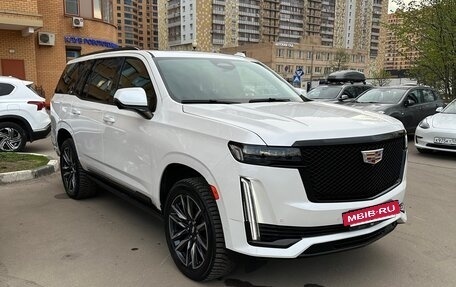 Cadillac Escalade V, 2021 год, 9 300 000 рублей, 18 фотография