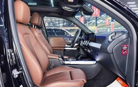Mercedes-Benz GLB, 2025 год, 5 309 000 рублей, 5 фотография