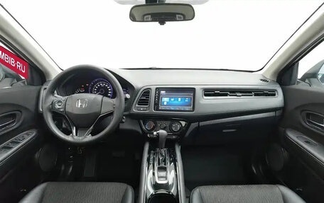 Honda Vezel, 2022 год, 1 285 000 рублей, 4 фотография